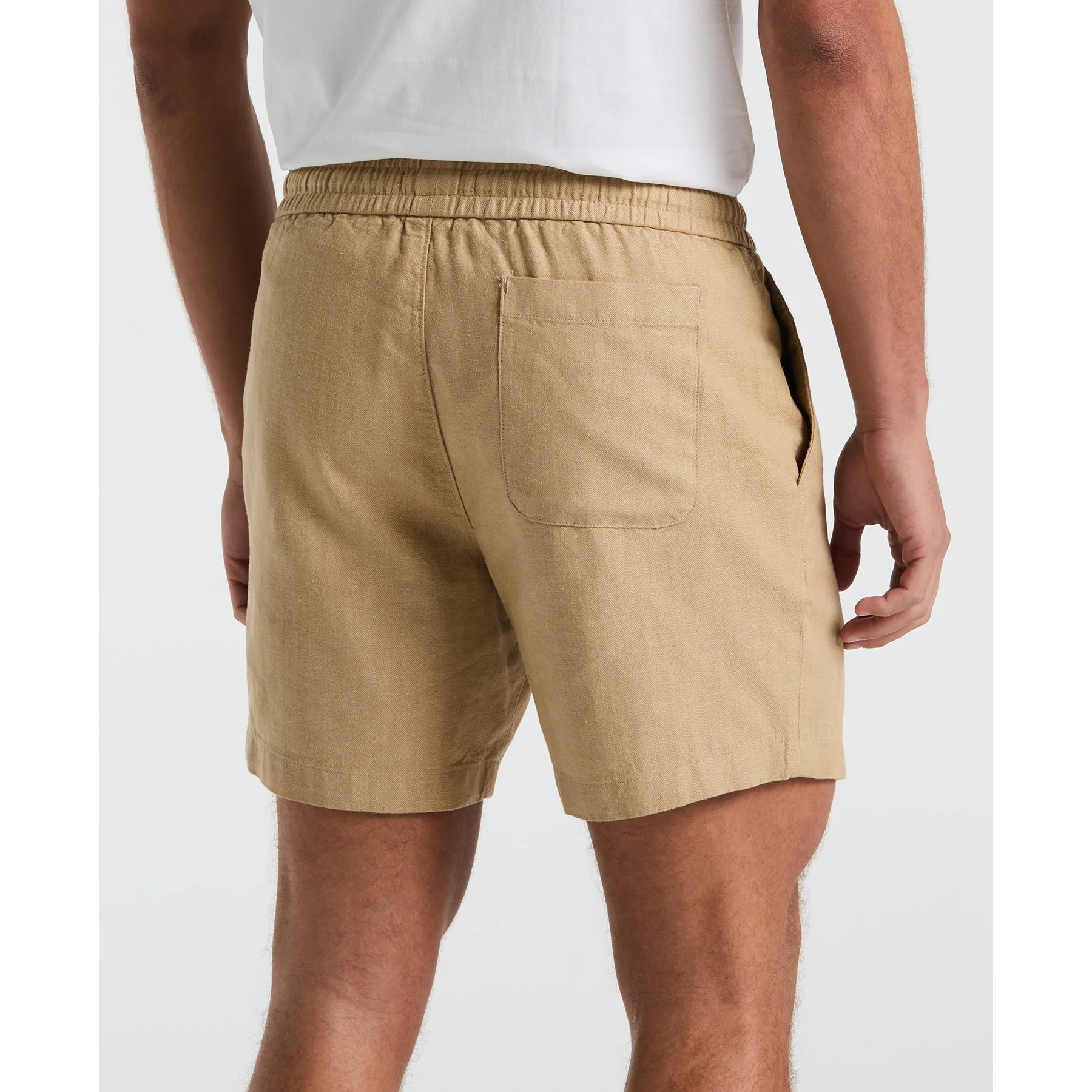 6" Linen Blend Shorts In Travertine - Image 4
