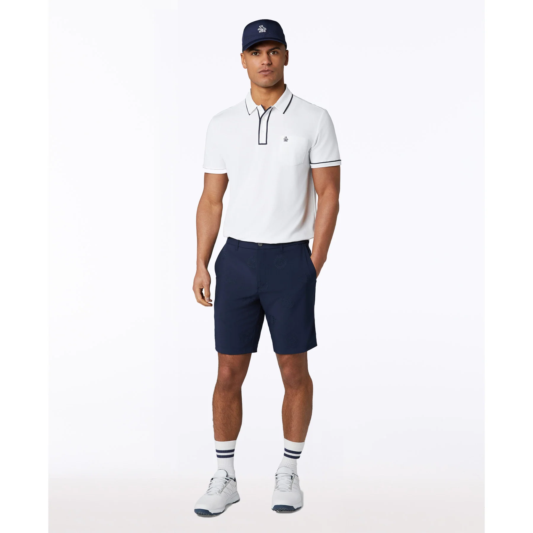 9" Victory Crest Embroidered Golf Shorts In Black Iris