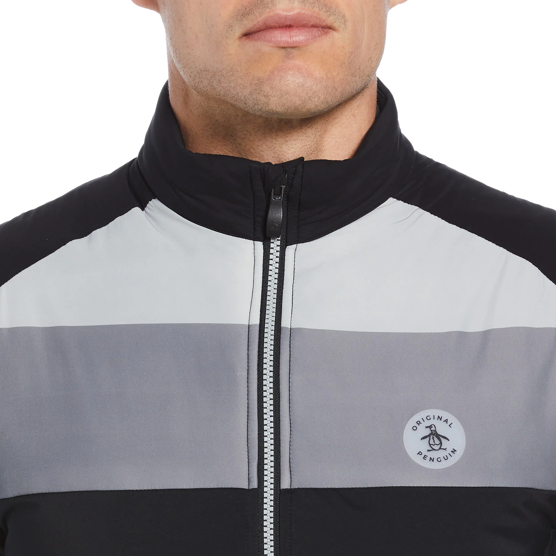 Lightweight Insulated Golf Gilet In Caviar - Image 3