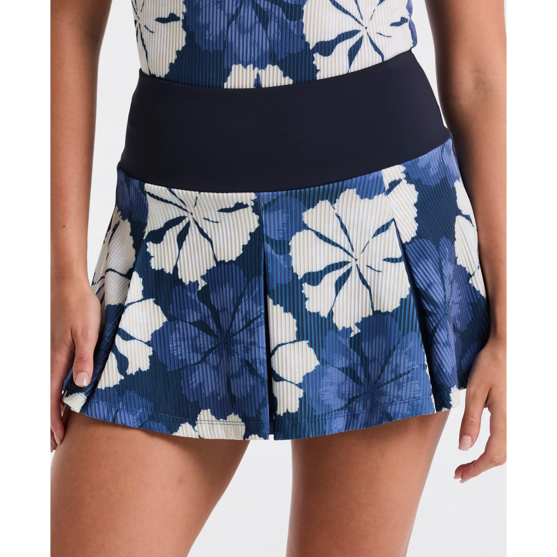 Women's Fuji Floral Tennis Skort In Black Iris - Image 3